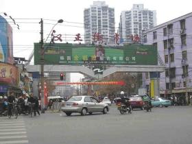 2023武汉汉正街服装尾货批发市场群